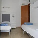 Two-level For Eight Guests With Terraces شقة *