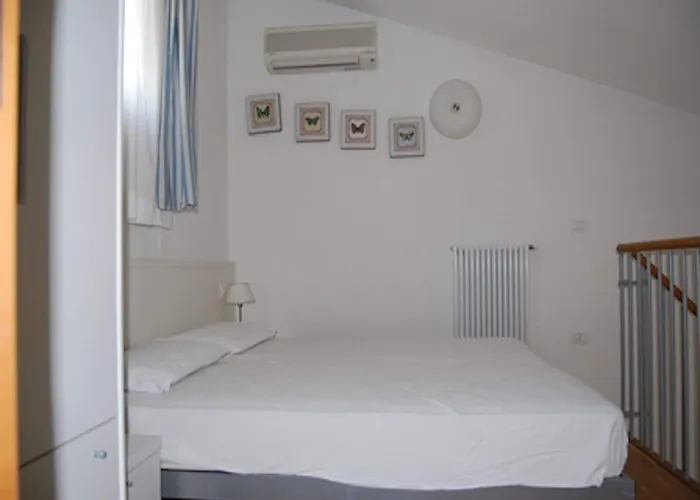 Two-level For Eight Guests With Terraces * Бибионе