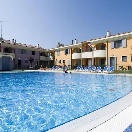 Apartmán Camp With Swimming Pool - Beahost Bibione