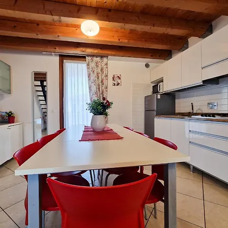 Apartment Two-level For Eight Guests With Terraces