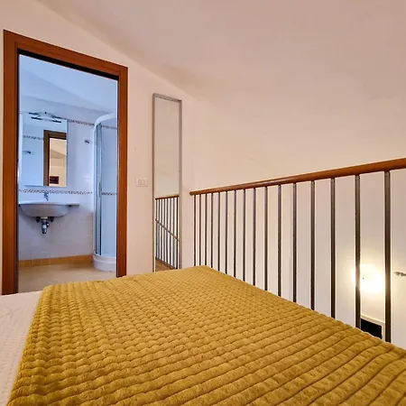 Two-level For Eight Guests With Terraces Apartment